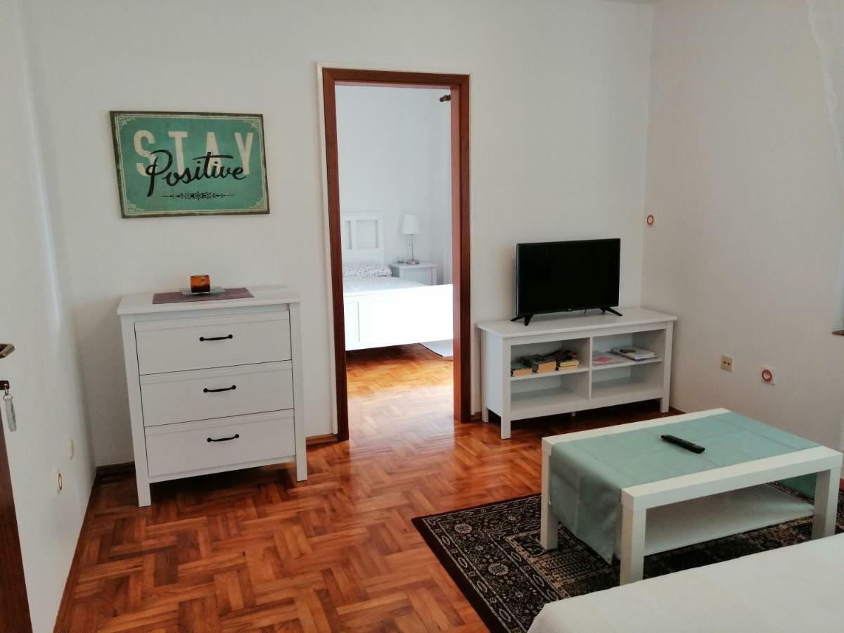 Apartments Kati Orebić Exterior foto
